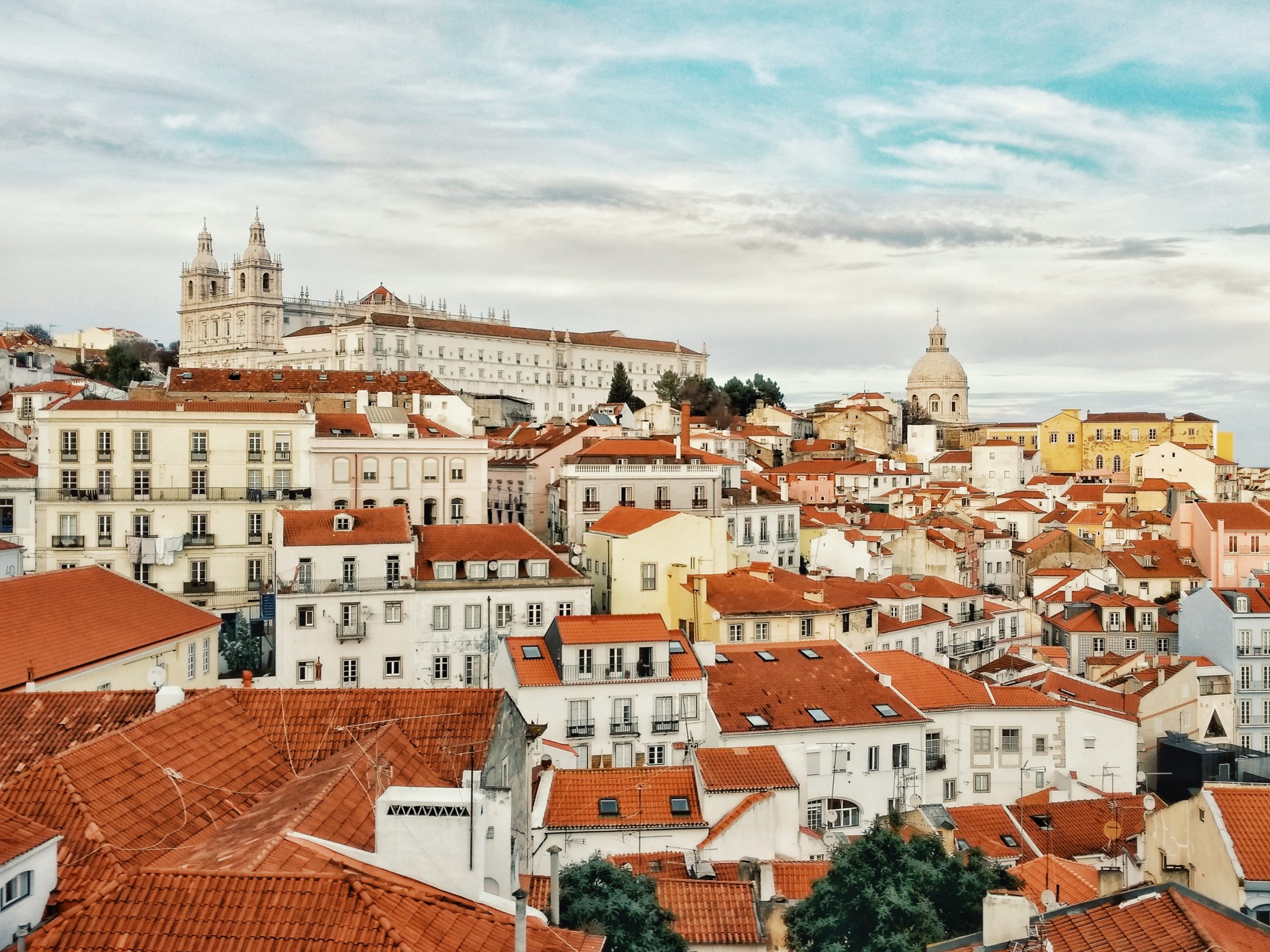 Why is Portugal so attractive to foreign investment and immigrants?